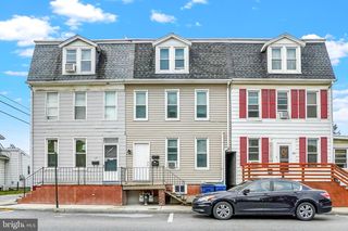 30 N  Sumner St, York, PA 17404