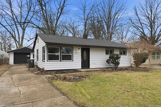 3202 Queen St, Fort Wayne, IN 46806