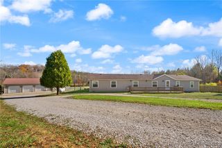 985 E Brown Road, Pekin, IN 47165