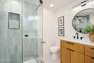 17914 Magnolia Blvd #135, Encino, CA 91316