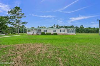 51 Shaw Road, Riegelwood, NC 28456