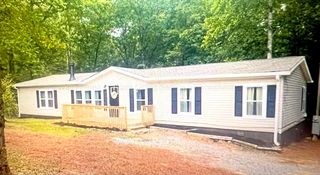 2001 Rock Springs Rd, Warrior, AL 35180