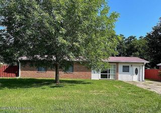 703 E  Old Pass Rd, Long Beach, MS 39560