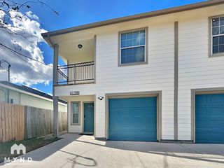 6128 Sidney St #B, Houston, TX 77021