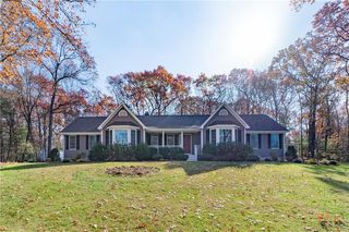 23 Carpenter St, Rehoboth, MA 02769
