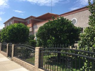 8333 W  1st St, Los Angeles, CA 90048