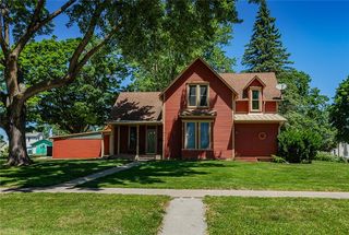 410 E  4th Ave, Indianola, IA 50125