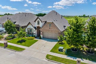 713 Jet Ct, Heath, TX 75126