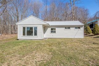 1060 State Route 49, Bernhards Bay, NY 13028