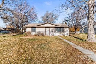 1620 E  5 N, Mountain Home, ID 83647