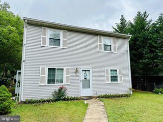 143 Old Centreville Rd, Manassas Park, VA 20111