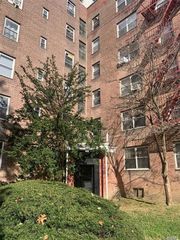 14737 38th Avenue #C12, Flushing, NY 11354