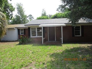 814 N  Cleveland Ave, Adel, GA 31620