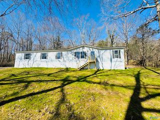 1554 Pines Rd, Somerville, AL 35670