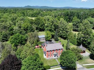 2775 Essex Rd, Essex, NY 12936