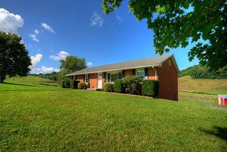 426 Poor Farm Rd SE, Floyd, VA 24091