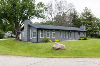 4809 18th St SE, Rochester, MN 55904