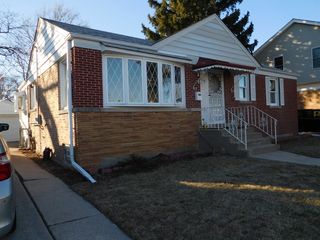 7756 N  Neva Ave, Niles, IL 60714