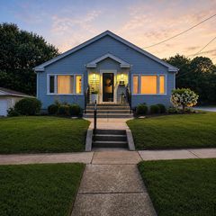 1501 Victoria Ave, Rockford, IL 61102