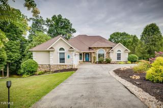 264 Bart Green Dr, Johnson City, TN 37615