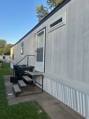 7701 Carol Dr #B6, Greenville, TX 75402