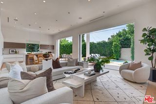 6356 W  5th St, Los Angeles, CA 90048
