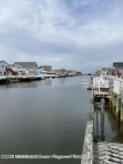 5 W Mohawk Drive, Little Egg Harbor, NJ 08087