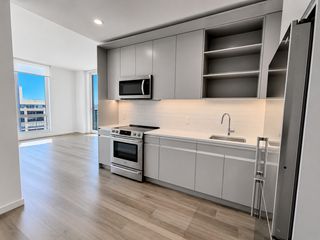 29-17 40th Ave #906, Long Island City, NY 11101