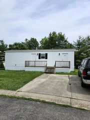 3607 W  Pebblepoint Way, Muncie, IN 47302