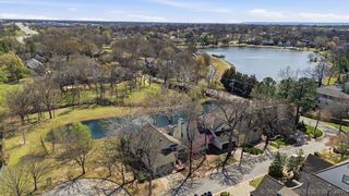 9513 S  Lakewood Ave E, Tulsa, OK 74137