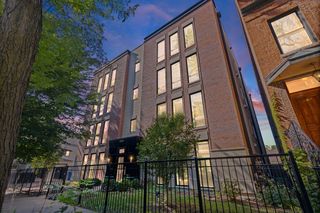 1320 W  Lexington St #2W, Chicago, IL 60607