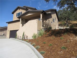 513 Red River Dr, Paso Robles, CA 93446