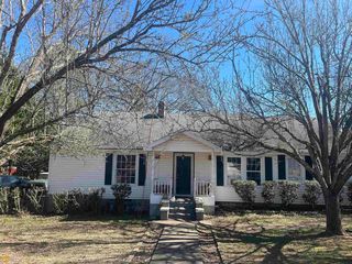 176 Grady St, Griffin, GA 30223