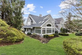 139 BREWSTER RD, Wyckoff, NJ 07481