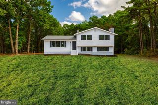 1621 7th Ave, Egg Harbor City, NJ 08215