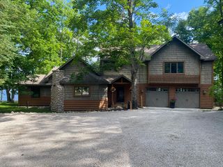 13640 W  Shore Dr, Millersburg, MI 49759
