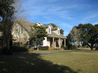7031 State Highway 24 St, Centreville, MS 39631