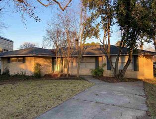 4511 E  Essen Heights Ct, Baton Rouge, LA 70809