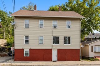 142 River St, Southbridge, MA 01550