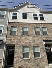 7 Ford St #A, Bridgeport, PA 19405