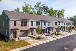904 Encore Autumn Ln, Henrico, VA 23227