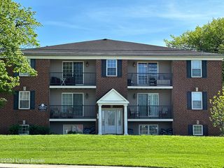 325 W  Stephen Foster Ave  #301, Bardstown, KY 40004