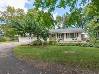 11165 Highway 7, Waconia, MN 55387