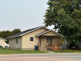 410 13th St N, Benson, MN 56215
