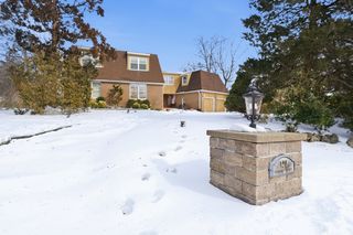 120 Piermont Ave, Hewlett, NY 11557