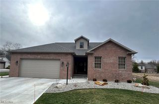 4650-32 Championship Ct, Canfield, OH 44406