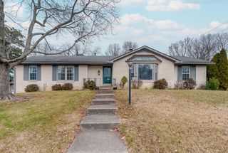 301 Melbourne Way, Lexington, KY 40502