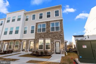 123 Stoutsburg Blvd, Pennington, NJ 08534