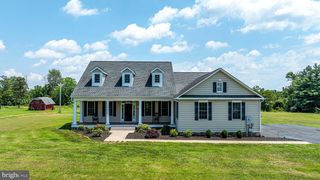 2809 Ingram Dr, Haymarket, VA 20169