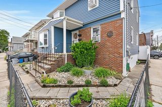 51 E  14th St, Bayonne, NJ 07002